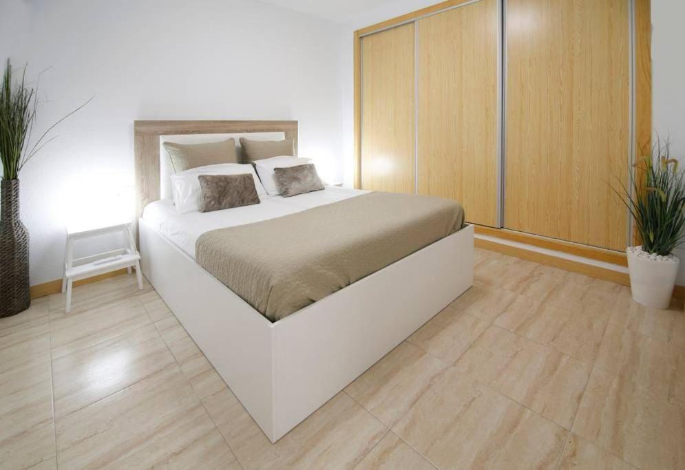 Apartamentos Puerto Nova Cartagena Dış mekan fotoğraf